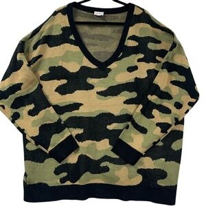 LuLaRoe Camouflage Sweater 3XL V‎ Neck Knit Pullover Oversized Top